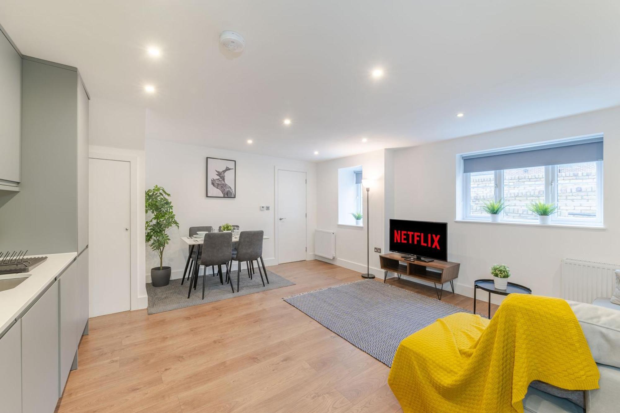 The Perfect Stay London, Home With 2 Bedrooms 1 Bath - Battersea, Vauxhall And Nine Elms Dış mekan fotoğraf