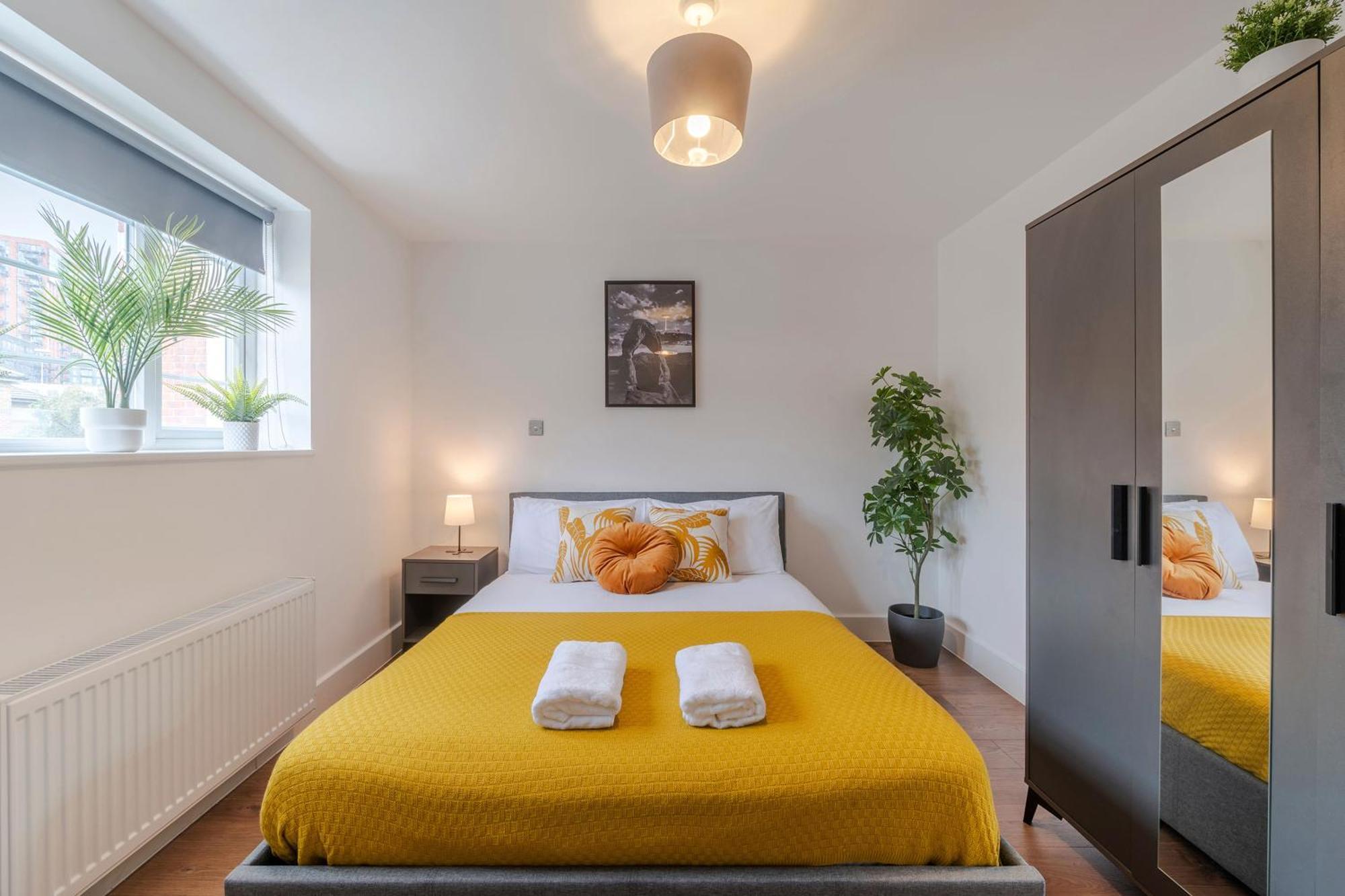 The Perfect Stay London, Home With 2 Bedrooms 1 Bath - Battersea, Vauxhall And Nine Elms Dış mekan fotoğraf